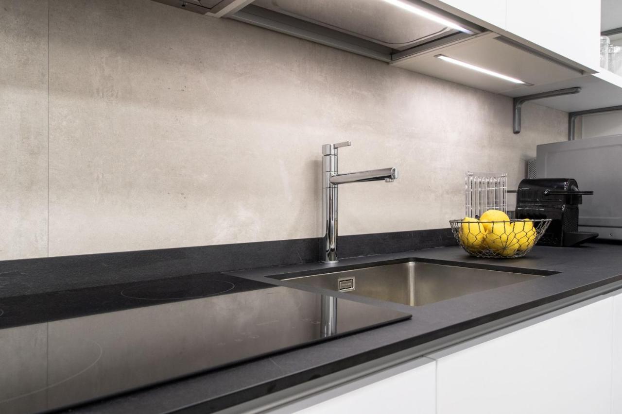 Largodoria - Viaarchivolto, Box Auto Privato Incluso Apartment Albenga Luaran gambar